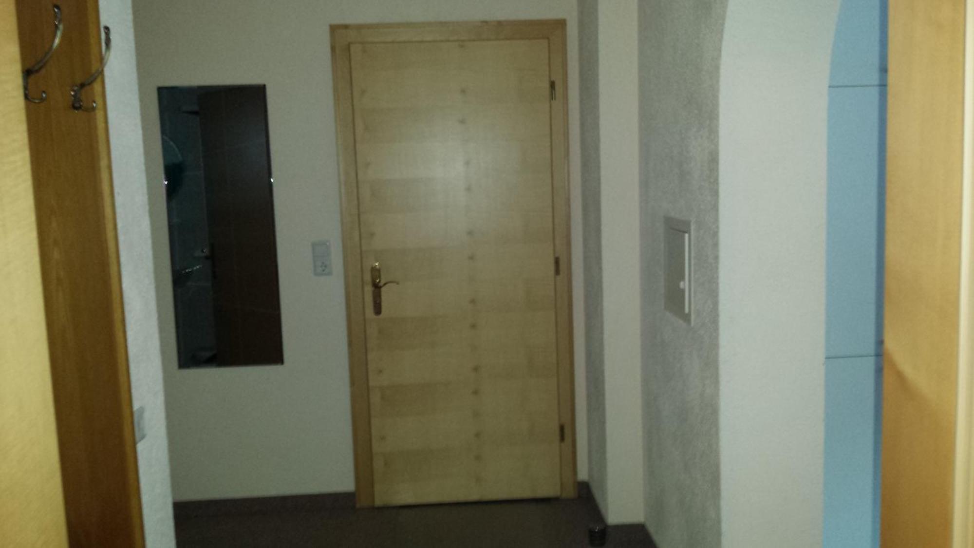 Apart Ehart Schnann Rom bilde